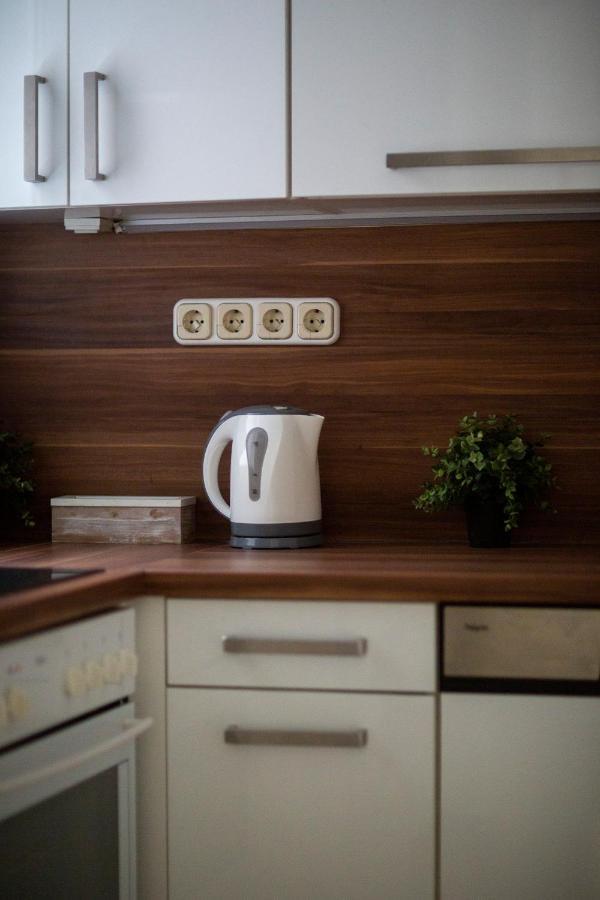 Deluxe Cozy Home In The Heart Of Будапеща Екстериор снимка